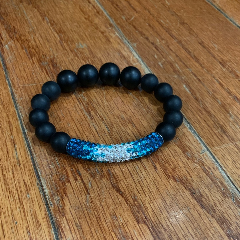 Hand Made Beaded Bracelet - Picture 1 of 1